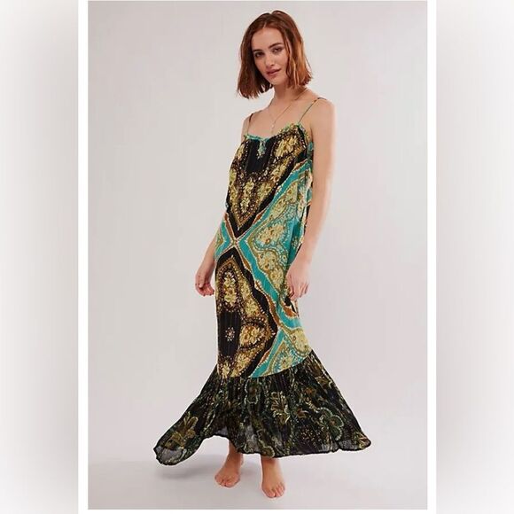 Free People Mojave Mermaid  Metallic Maxi Slip Dress Size Médium  Latigo Bay NWT - Picture 1 of 17